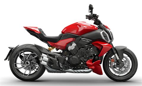 2026 Ducati Diavel V4