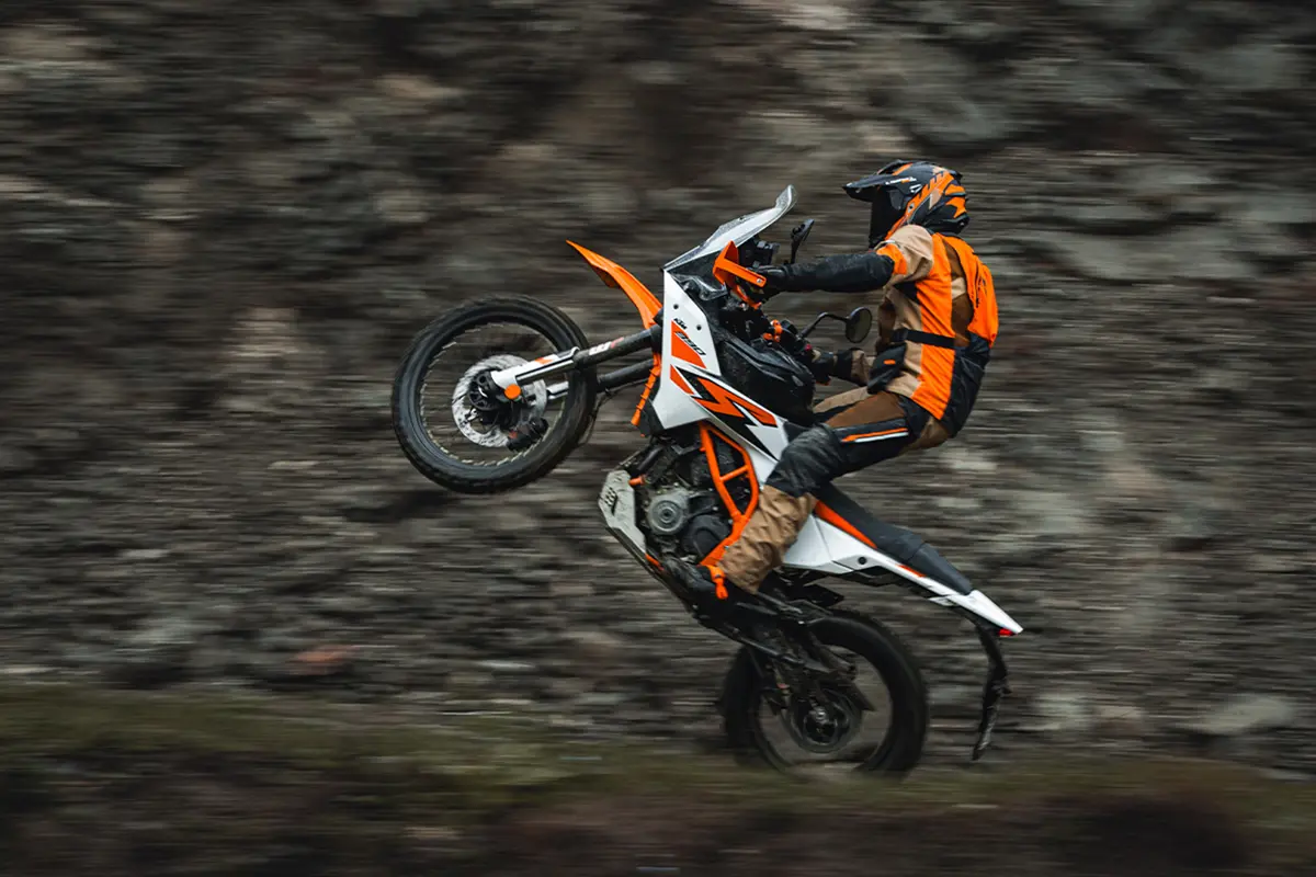 KTM Adventure — Adventure