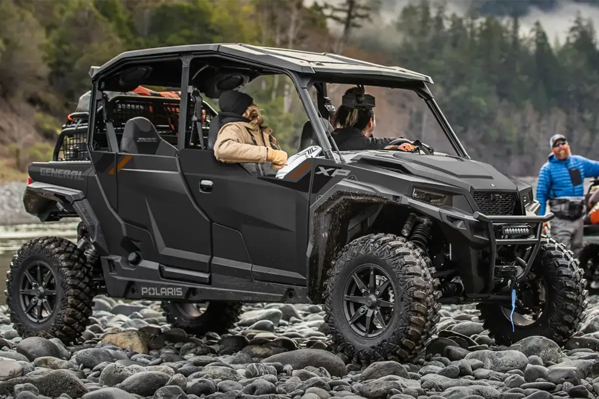 Polaris General — Utility Side-by-Side